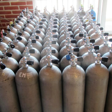 SCUBA Equipment rental and services